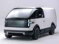 Canoo opens first electric van site in England 