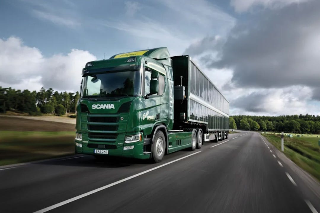 Scania offers new deal on electric trucks