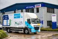 EV Relay teaches DAF dealer staff about electric trucks