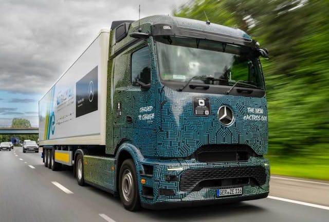 eActros proves a star at EV rally 